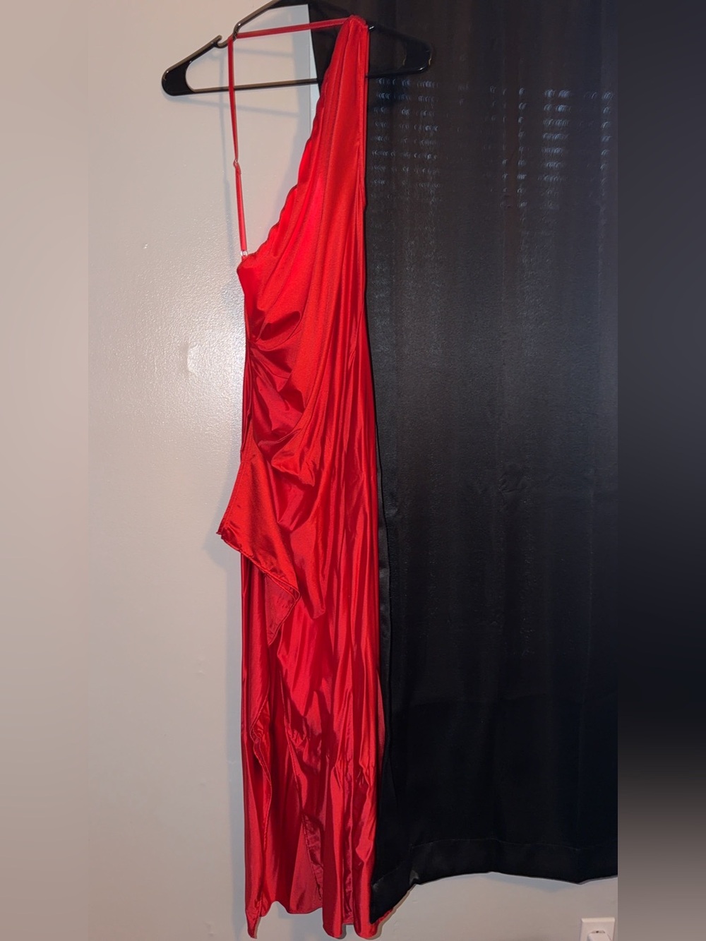 Amazon Women One-Shoulder Red Satin Evening Gown